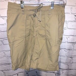 The North Face Cargo Shorts Women’s Long Quick Dry Outdoor Hiking Size 6